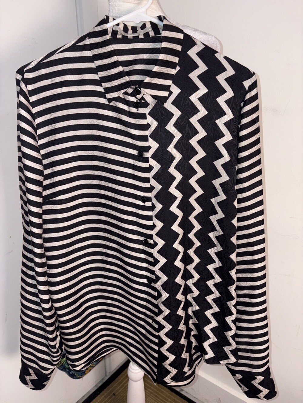 Stella McCartney Monochrome Silk Multiprint Long Sleeve‎ Shirt M US8